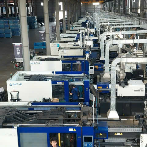 Hình ảnh xưởng ép phun Haisitc